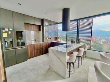 Penthouse para la Venta en El Poblado San Lucas