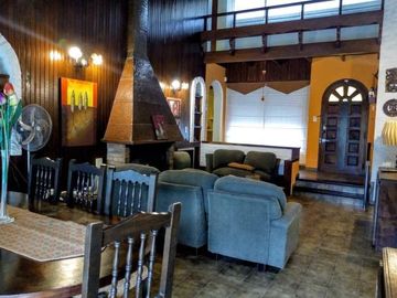 Casa en venta en Villa Gesell