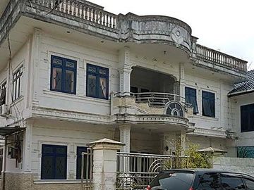 Jual Rumah Luas di jalan Jenderal Sudirman Sumatera Utara