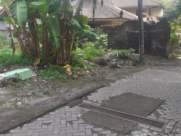 Tanah Pekarangan di Jalan Kaliurang, Plemburan: Dekat UGM
