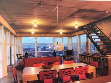 Se Vende Hermosa Casa Habitación En Isla Teja Valdivia