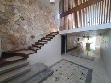 CASA EN VENTA EN EL CENTRO DE MÉRIDA EQUIPADA