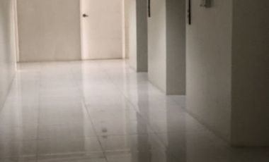 Fully Furnished Studio with Balcony across SM City Cebu