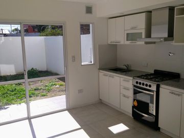 Hermoso Duplex 3 Amb. A estrenar Ituzaingó Norte