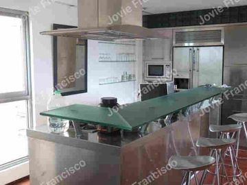 Condo for salein Cebu City, Citylights Gardens,2-br Penthouse unit, 5 yrs.to pay 0% interest