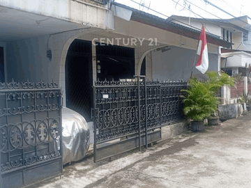 Rumah 2 Lantai Pekayon Jaya Bekasi Selatan Dekat Tol Sekolah