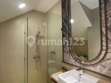 Rumah di Forestine Cedar 6 Ukuran 6X12 2 Lantai