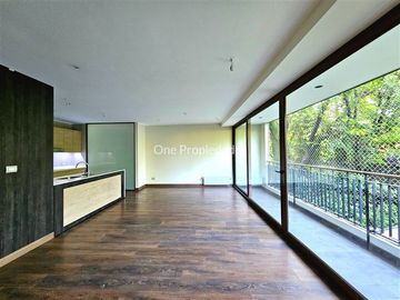 Departamento en Venta en Robles Depto en venta seminuevo precio oportunidad 3D3B Lo Barnechea One Propiedades