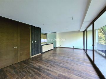 Departamento en Venta en Robles Depto en venta seminuevo precio oportunidad 3D3B Lo Barnechea One Propiedades