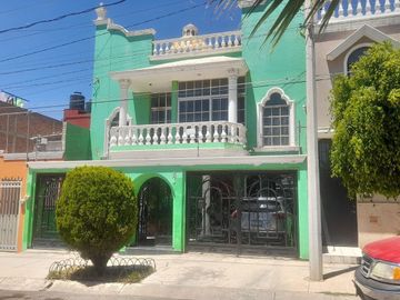 HERMOSA Y CÓMODA CASA EN  VENTA EN TEPATITLÁN JALISCO