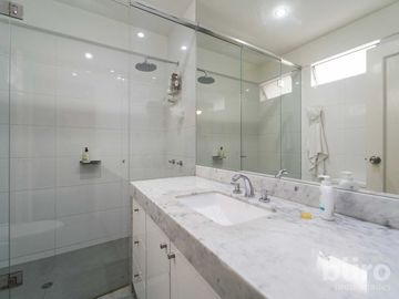 HERMOSO DUPLEX EN  VENTA CHACARILLA