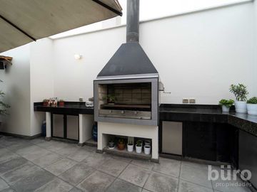 HERMOSO DUPLEX EN  VENTA CHACARILLA