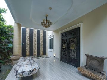 Rumah Luas 6 Kamar Tidur 10 Mnt ke Green Sedayu Mall Siap KPR J-51104