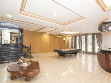 Rumah Luas 6 Kamar Tidur 10 Mnt ke Green Sedayu Mall Siap KPR J-51104