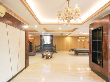 Rumah Luas 6 Kamar Tidur 10 Mnt ke Green Sedayu Mall Siap KPR J-51104