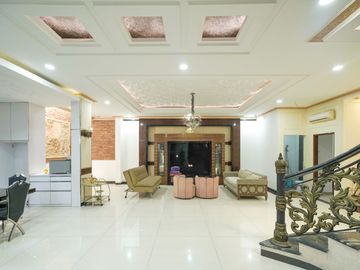 Rumah Luas 6 Kamar Tidur 10 Mnt ke Green Sedayu Mall Siap KPR J-51104