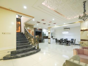 Rumah Luas 6 Kamar Tidur 10 Mnt ke Green Sedayu Mall Siap KPR J-51104