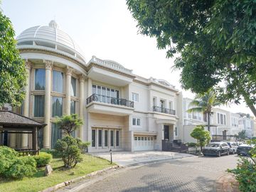 Rumah Luas 6 Kamar Tidur 10 Mnt ke Green Sedayu Mall Siap KPR J-51104