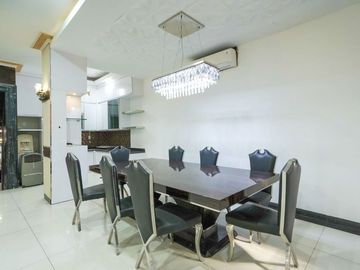 Rumah Luas 6 Kamar Tidur 10 Mnt ke Green Sedayu Mall Siap KPR J-51104