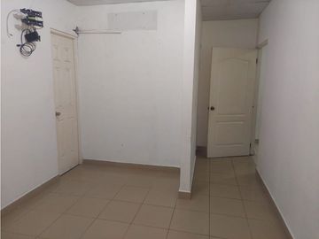 SE VENDE CASA CON ANEXOS EN LAS CUMBRES AM