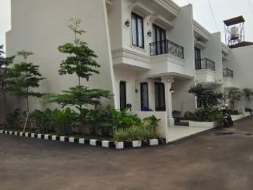 Rumah di Pondok Gede Bekasi lokasi strategis bebas banjir siap huni