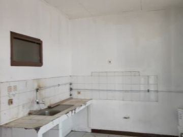 rumah 2 lantai pusat kota siap pakai kiara condong Bandung