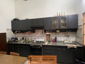 VENTA DE PH - VIVIENDA MULTIFAMILIAR EN OCHAVA EN CASEROS. TRES DE FEBRERO