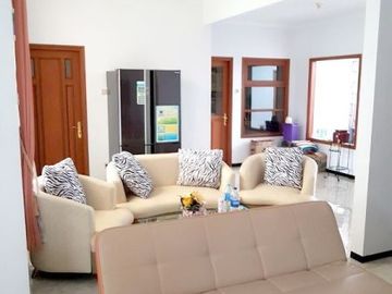 Rumah Furnished Luas 201 di Villa Puncak Tidar kota Malang