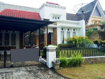 Rumah Furnished Luas 201 di Villa Puncak Tidar kota Malang