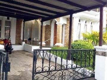 Rumah Furnished Luas 201 di Villa Puncak Tidar kota Malang