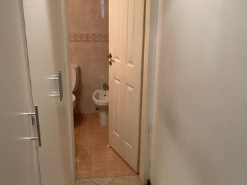 Departamento de 2 ambientes amplio con balcón