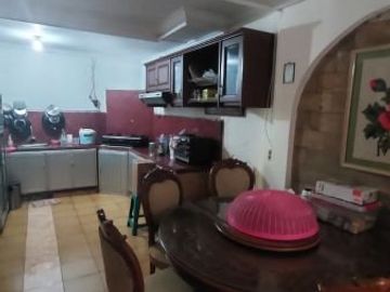 Rumah 2 lantai dalam komplek cimanggis depok