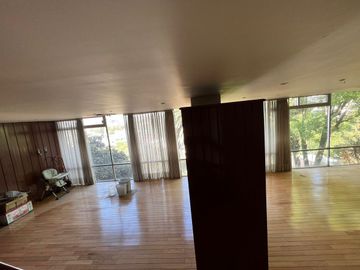 Casa  en venta en Lomas Altas