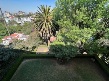 Casa  en venta en Lomas Altas