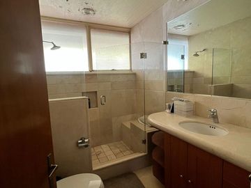 Casa  en venta en Lomas Altas