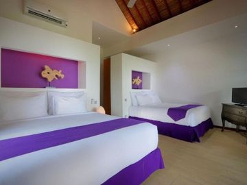 Jual Villa Hotel Mewah Dekat Pantai Daerah Sigar Penjalin Lombok