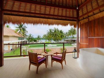 Jual Villa Hotel Mewah Dekat Pantai Daerah Sigar Penjalin Lombok