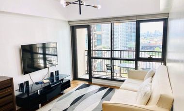 For LEASE 2BR UNIT / Joya South Tower Rockwell, Makati
