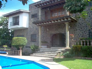 Casa en Fraccionamiento en Brisas, Temixco, Morelos CAEN-Ve-732-Fr