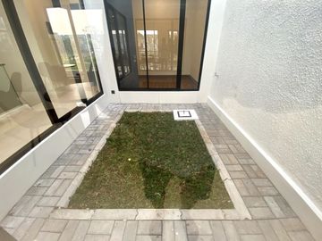 Rumah Mewah 3 Lantai Mozart Symphonia Gading Serpong Harga Murah 3kt