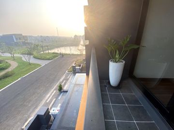 Rumah Mewah 3 Lantai Mozart Symphonia Gading Serpong Harga Murah 3kt