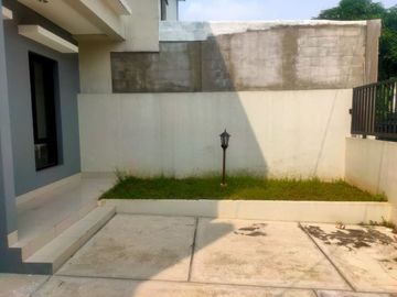Rumah Ciputat Dekat Kampus UT Siap Huni