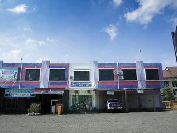 Shophouse on Majapahit Street near Police Department