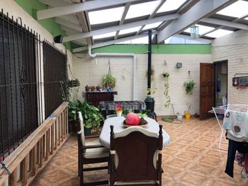 Chalet en venta en Wilde Este