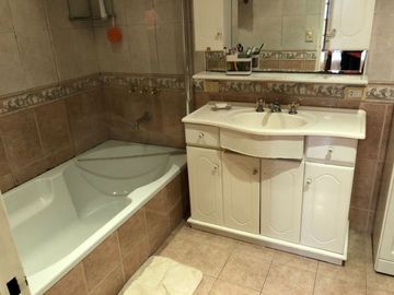 Chalet en venta en Wilde Este