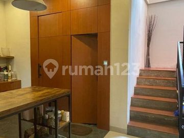 Rumah Bagus di Panorama Bintaro, Sawa Lamabagu