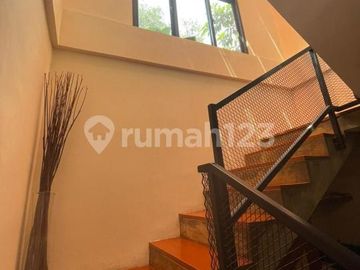 Rumah Bagus di Panorama Bintaro, Sawa Lamabagu