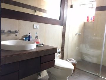 VENTA CASA SOLCA 202M2