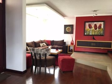 VENTA CASA SOLCA 202M2