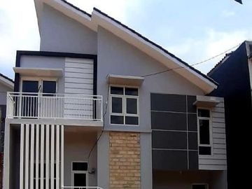 Sale Rumah 2 Lantai Dalam Cluster Merjosari